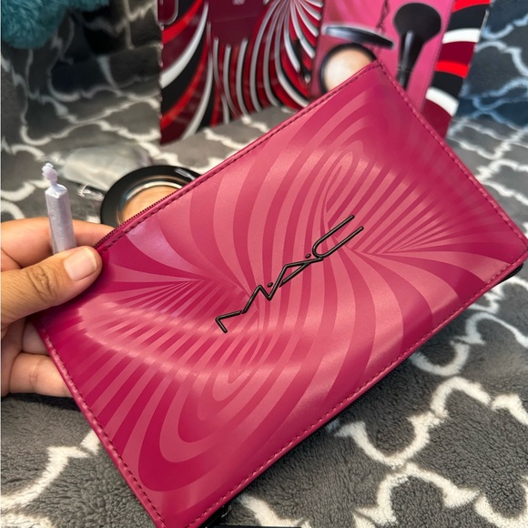 NWB MAC Highlighter Gift Set Makeup Brush Travel Bag" bling Me - Picture 7 of 9